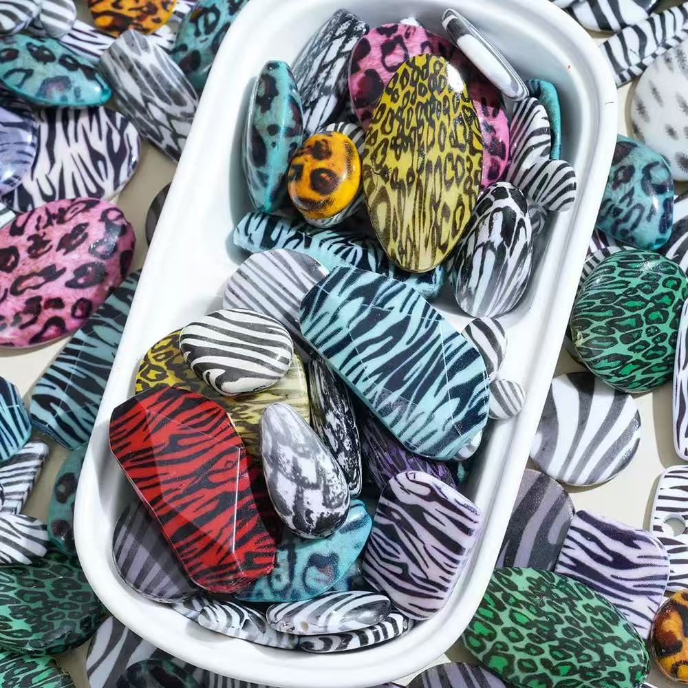 Live Product-Savage Print Mix