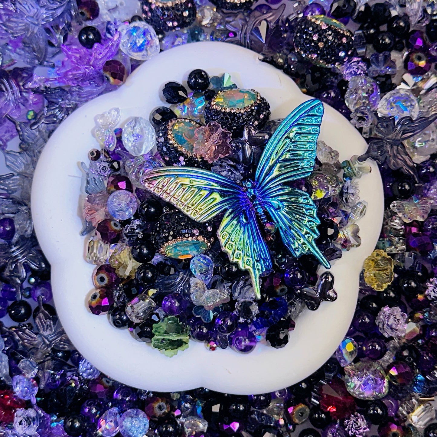 Live Product- Shadow Wing Mix