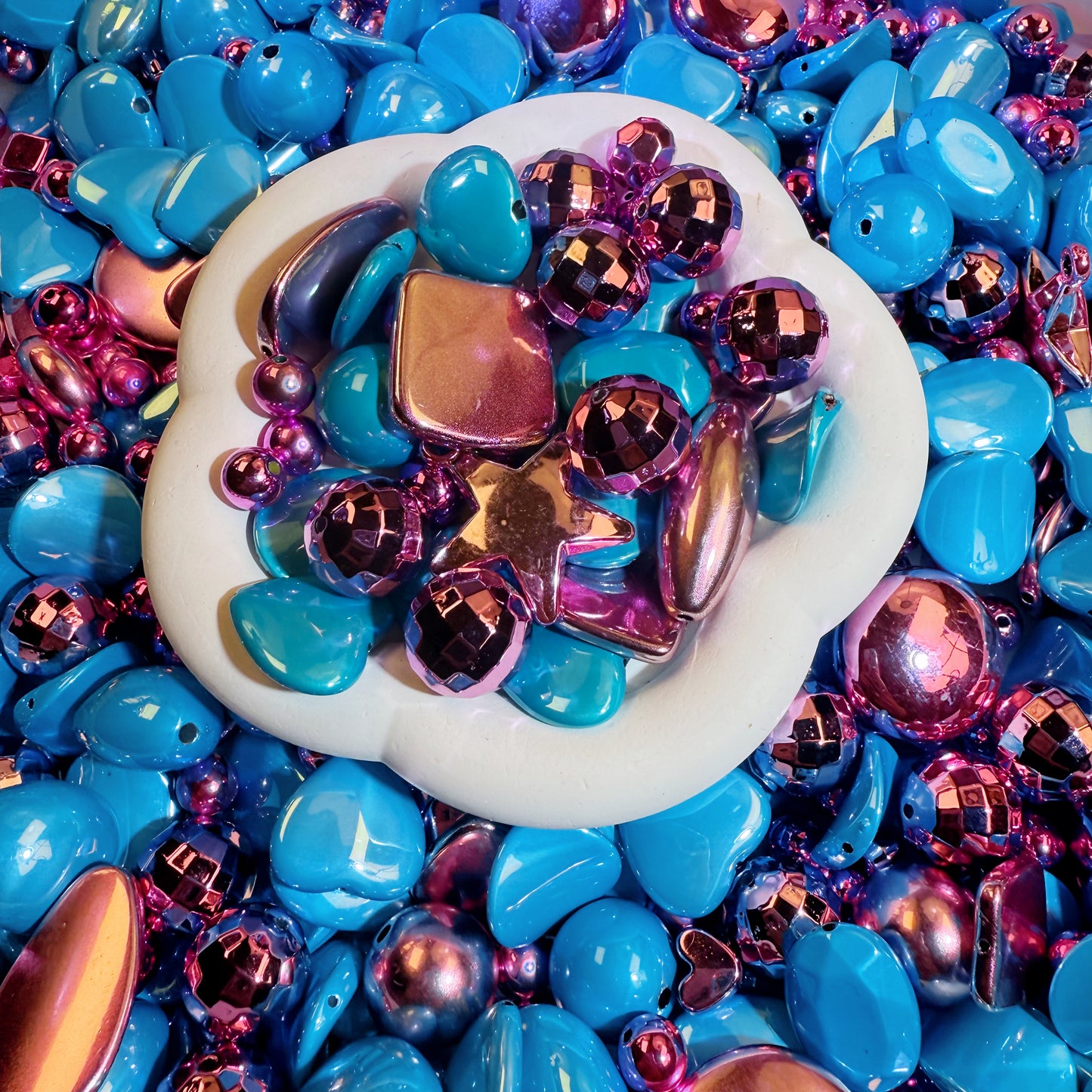 Live Product-Magenta Ocean Mix