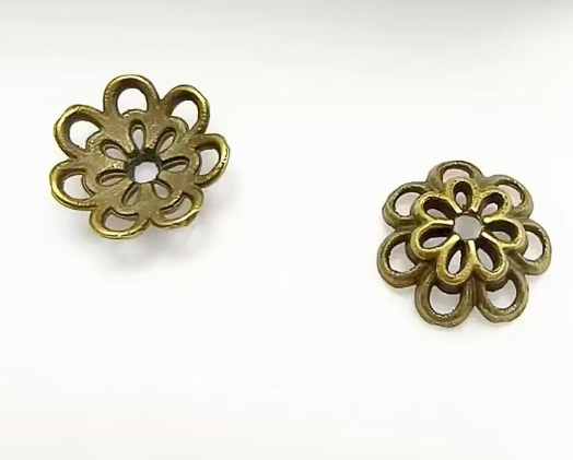 【Antique Bronze Accessory】