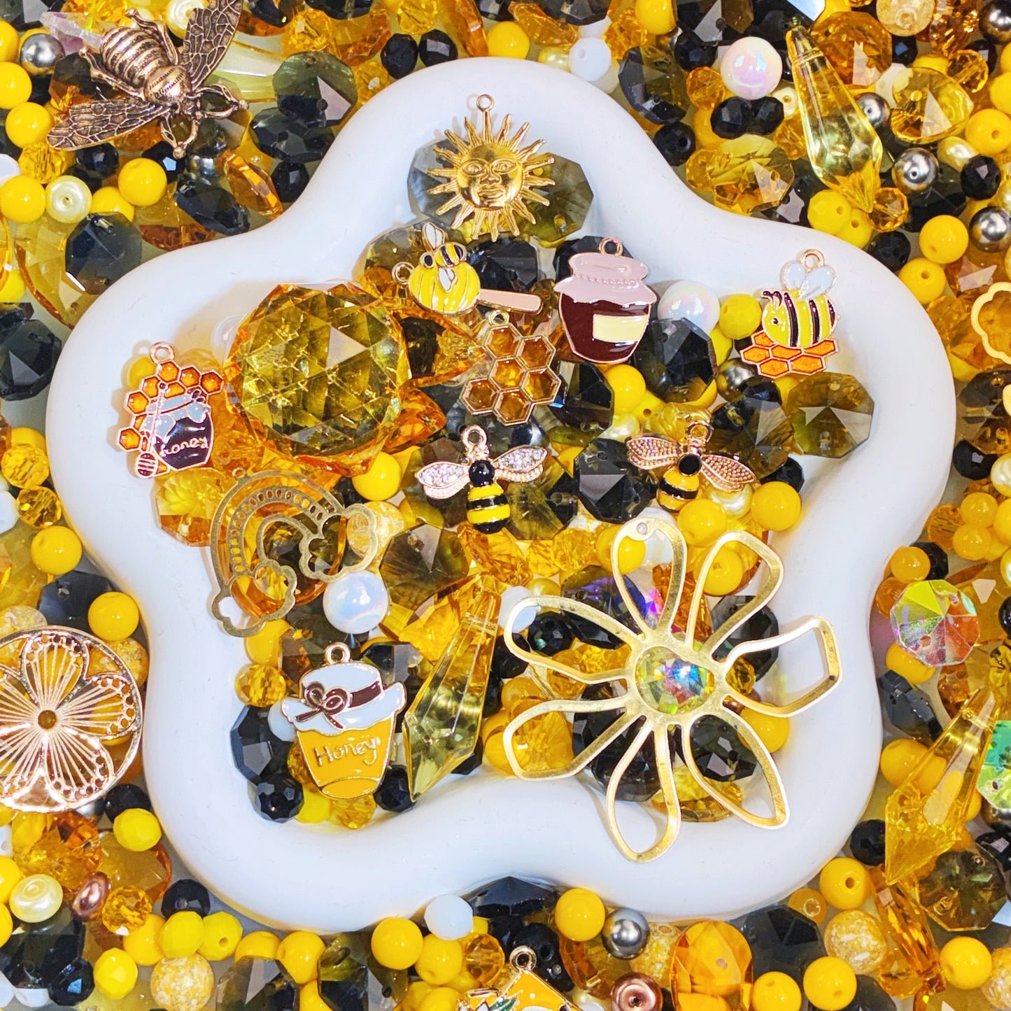 【For Sun Catcher 】Live Product-Honeybee Suncatcher Mix