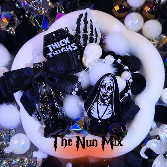 【Car Hanger】Live Product-The Nun Mix