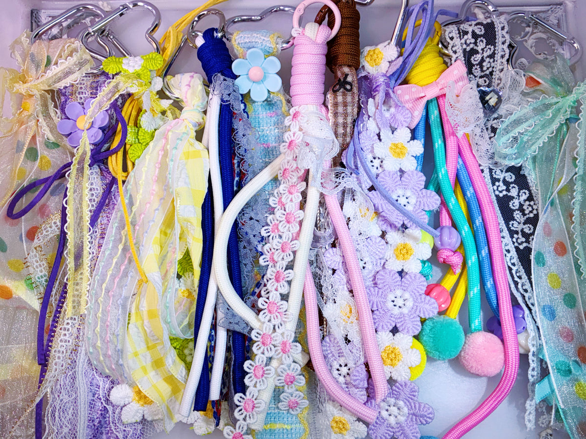 【Accessory】Key/Phone Chain Colorful Strings