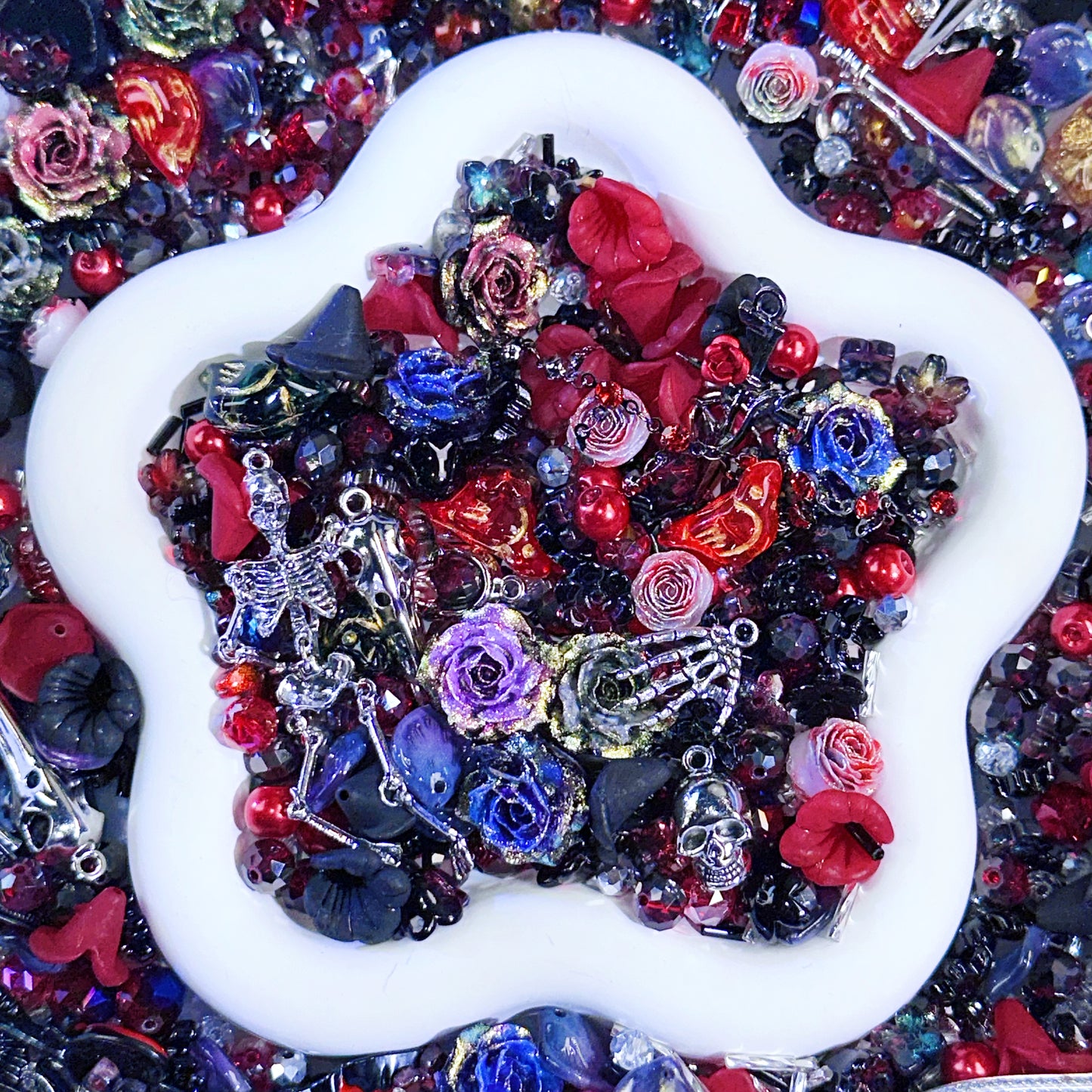 【NEW】【Key Chain/Car Hanger】Live Product- Gothic Graveyard Mix