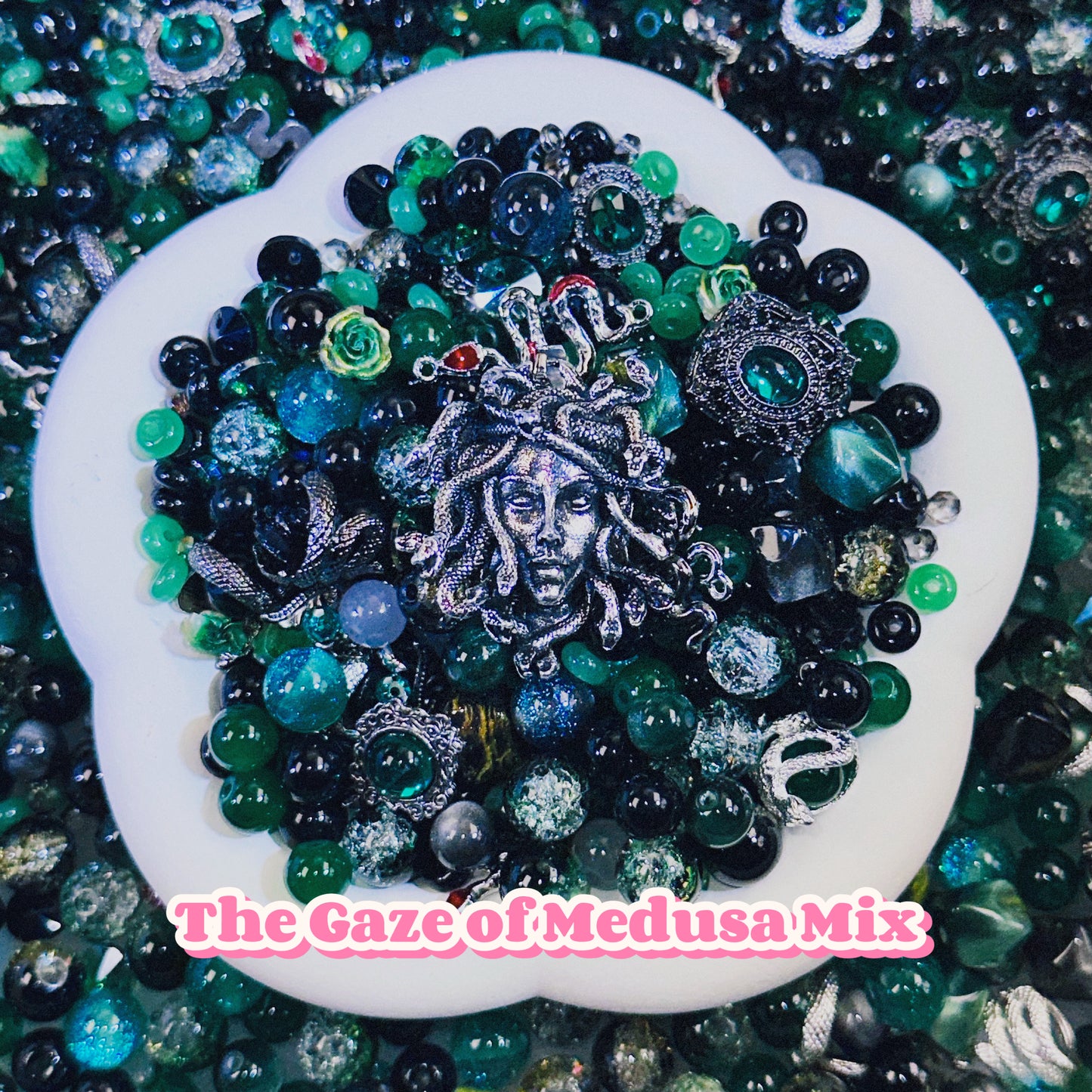 Live Product-The Gaze of Medusa