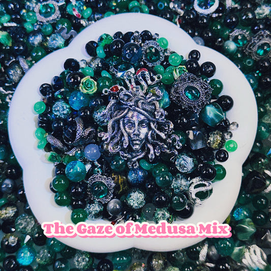 Live Product-The Gaze of Medusa